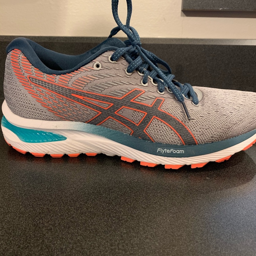 ASICS tennis shoes